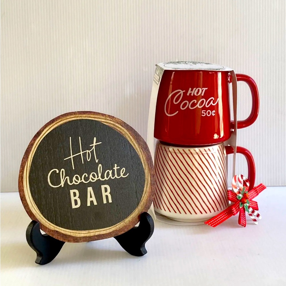 Target & Bullseyes Playground.  2-pack, Hot Cocoa Holiday Mugs set.